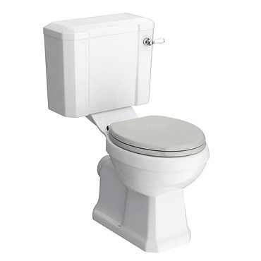Chatsworth Close Coupled Traditional Toilet + Soft Close Seat