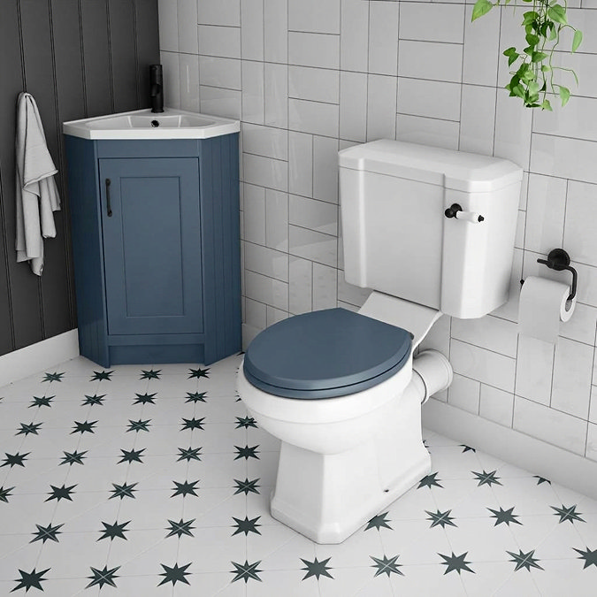 Chatsworth Comfort Height Close Coupled Traditional Toilet - White Ceramic WC with Matt Black Flush & Soft Close Seat