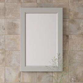 Chatsworth Mirror (600 x 400mm - Grey)