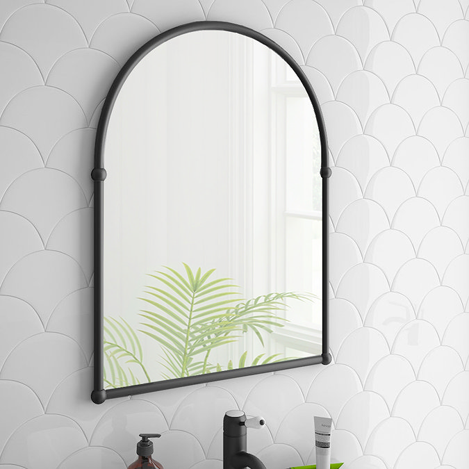 Chatsworth Traditional 673 x 490mm Arched Mirror - Matt Black