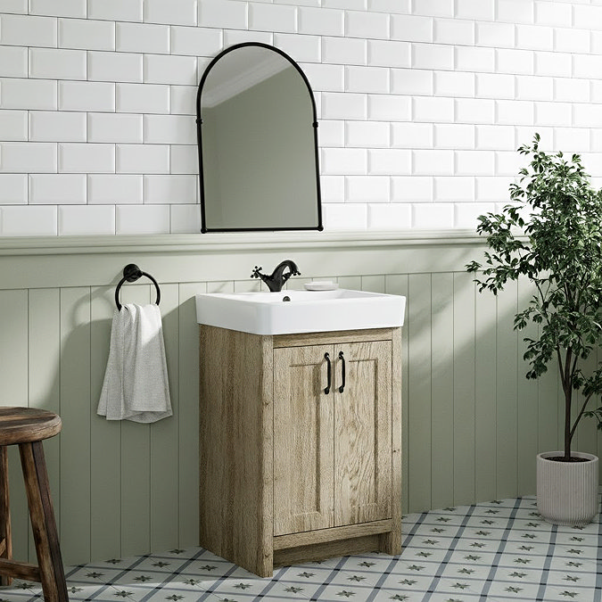 Chatsworth Traditional Natural Oak Vanity - 560mm Wide with Matt Black Handles