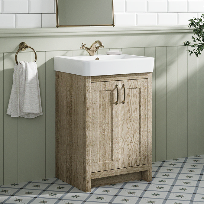 Chatsworth Traditional Natural Oak Vanity - 560mm Wide