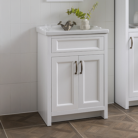 Chatsworth Traditional White Vanity 620mm Wide