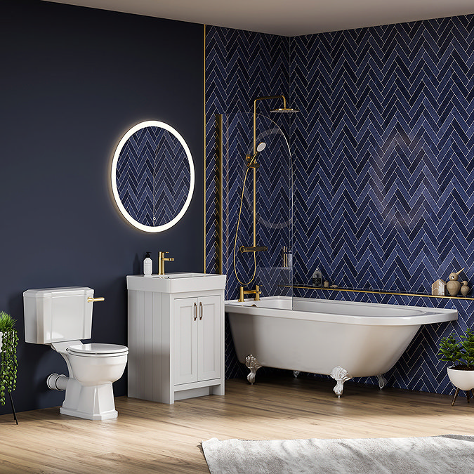 Chatsworth LH White Traditional Shower Bath Suite - 1700mm with Brushed Brass Screen + White Leg Set