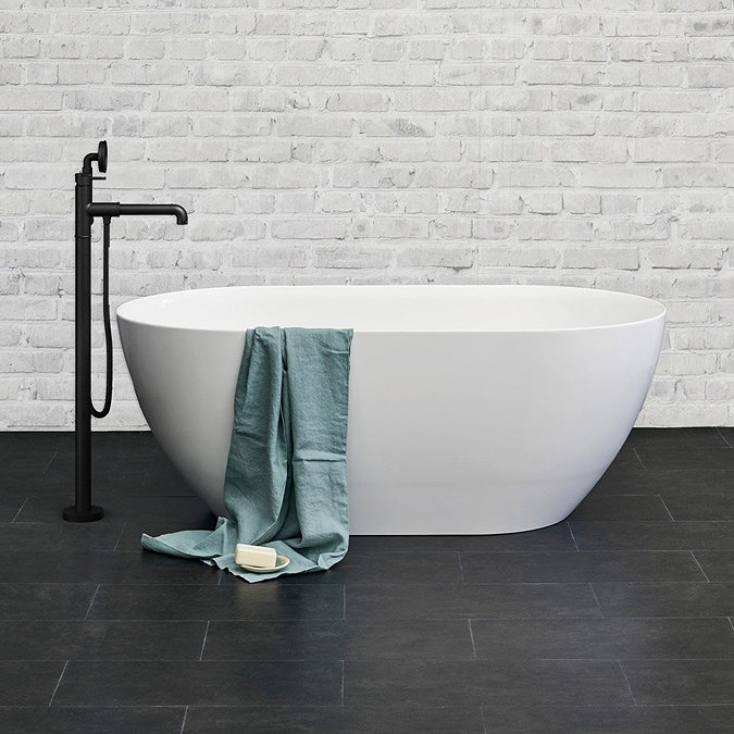 Crosswater MPRO Petite Stone Gloss Freestanding Bath (1500 x 800mm) Large Image