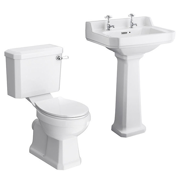 Darwin Traditional Bathroom Suite  In Bathroom Large Image