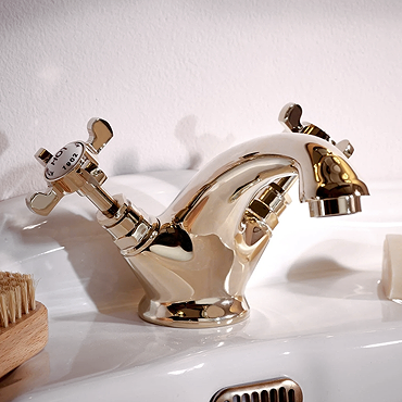Deva Coronation Mono Basin Mixer Tap with Waste - Gold
CR24/501