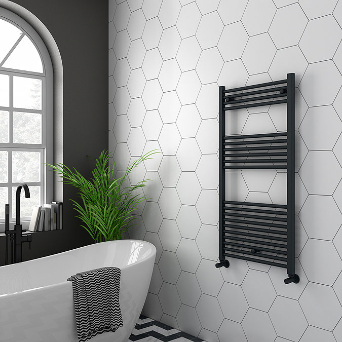 Diamond Heated Towel Rail - W600 x H1200mm - Anthracite - Straight