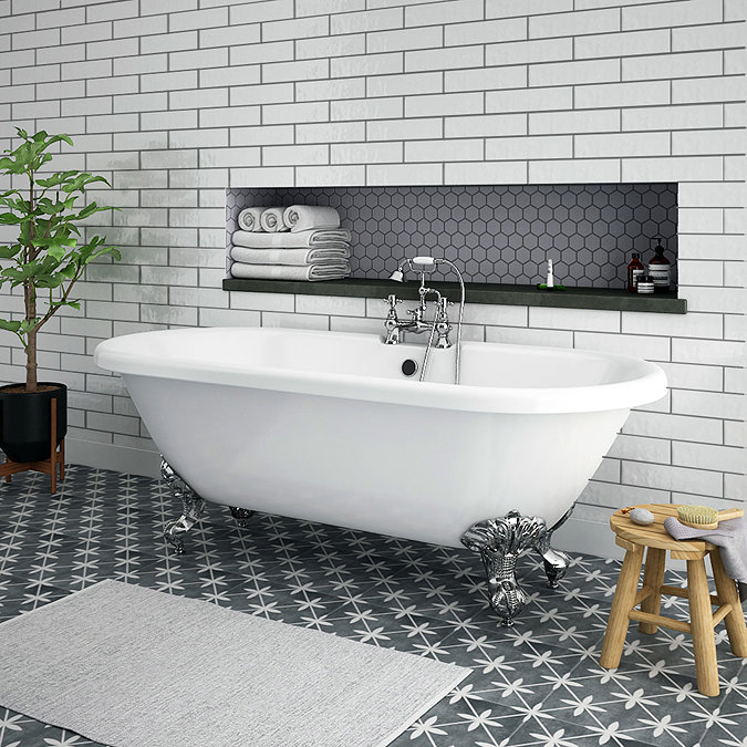 Duke High Level Bathroom Suite + Roll Top Bath  Profile Large Image