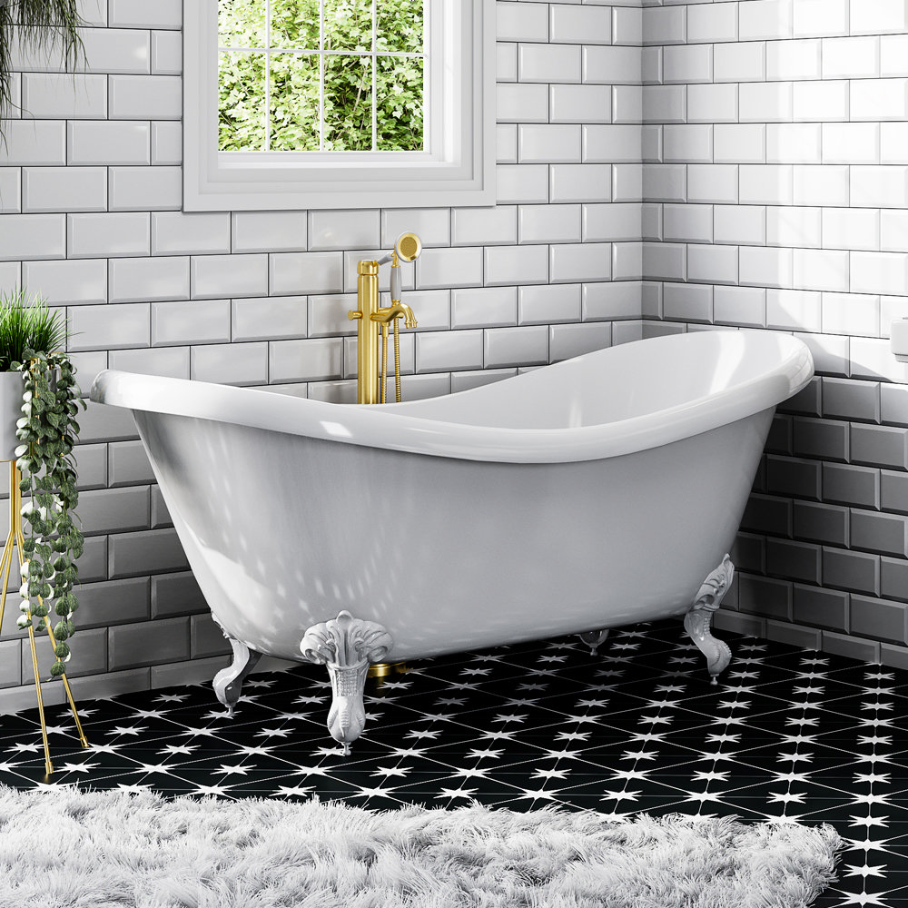 4 Different Types of Bathtubs and How to Choose One