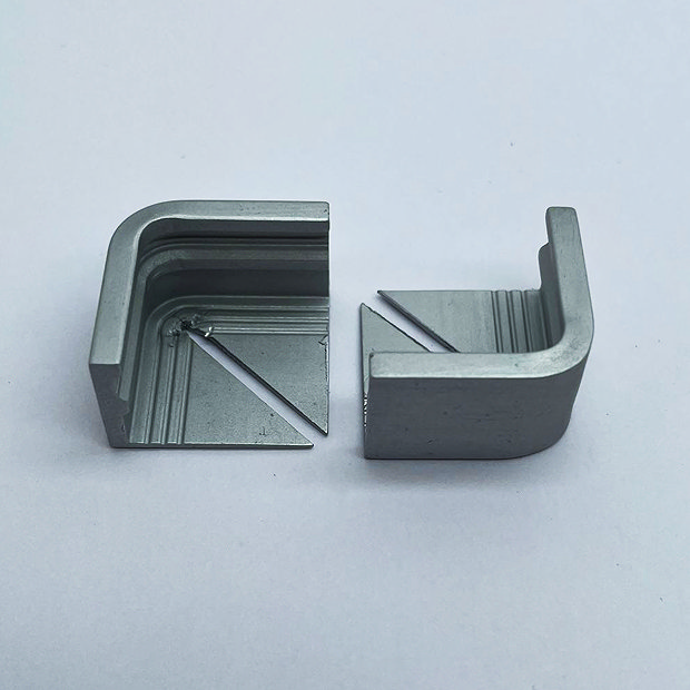 Genesis 10mm Matt Silver Aluminium External Corners (2 Pack) Large Image