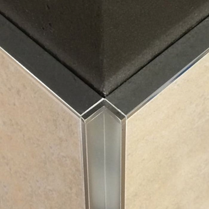 Genesis Aluminium Internal Square End Caps (2 Pack) - Bright Silver Large Image