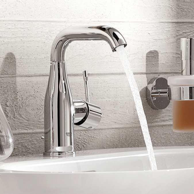 Grohe Essence M-Size Mono Basin Mixer with Pop-up Waste - Chrome - 23462001  Standard Large Image