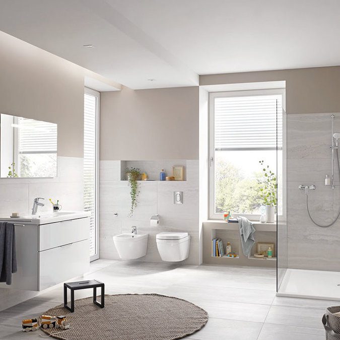 Grohe Euro Wall Hung Bidet Package (Tap + Waste Included)  In Bathroom Large Image