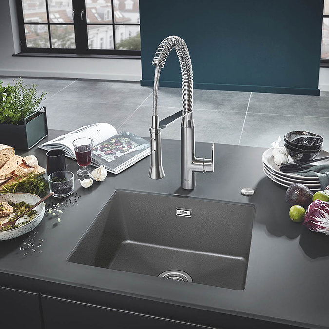Grohe K7 Kitchen Sink Mixer with Professional Spray - SuperSteel - 32950DC0 Standard Large Image