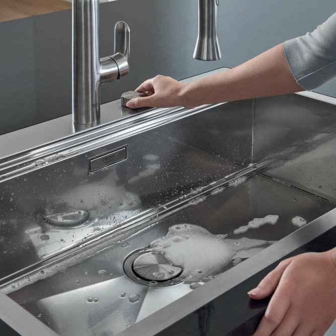 Grohe K800 1.0 Bowl Stainless Steel Kitchen Sink - 31586SD0 In Bathroom Large Image