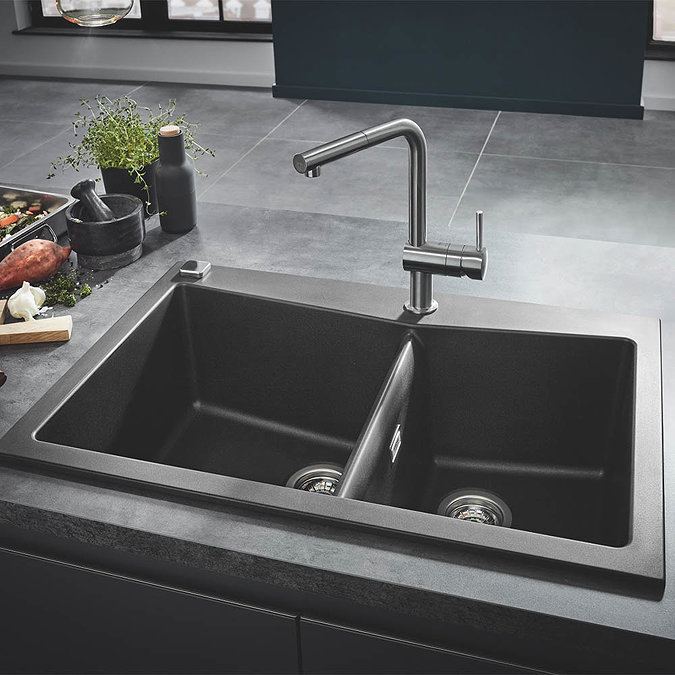 Grohe Minta Kitchen Sink Mixer with Pull Out Spray - SuperSteel - 32168DC0  In Bathroom Large Image
