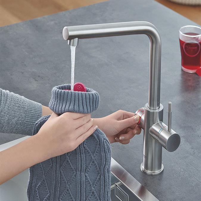 Grohe RED Duo Instant Boiling Water Kitchen Tap and M Size Boiler - SuperSteel - 30341DC1  additiona