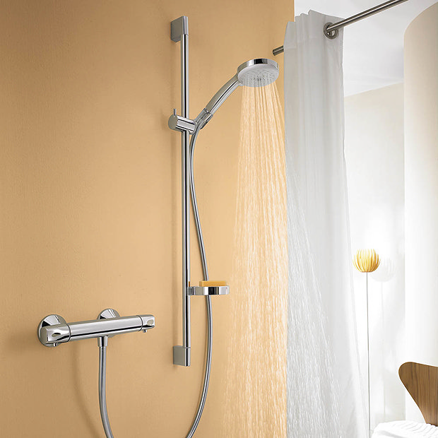 Hansgrohe Croma Multi 3 Spray 90cm Shower Slider Rail Kit with Soap Dish - 27774000  In Bathroom Lar