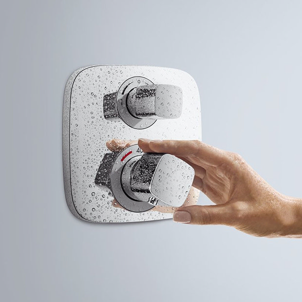 hansgrohe Ecostat E Square Complete Shower Set with Wall Mounted Shower