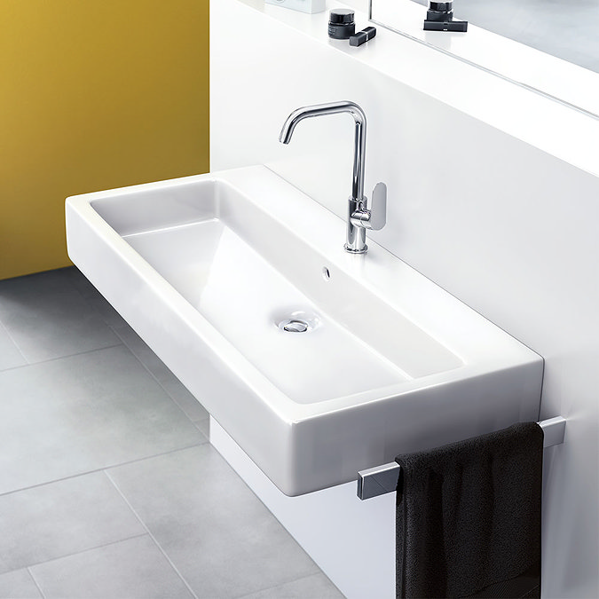 hansgrohe Focus Single Lever Basin Mixer 240 with Swivel Spout and Pop-up Waste - 31609000  Feature 