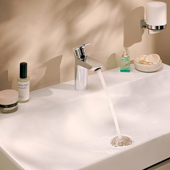 hansgrohe Neovis Q CoolStart Basin Mixer 100 with Pop-up Waste - Chrome