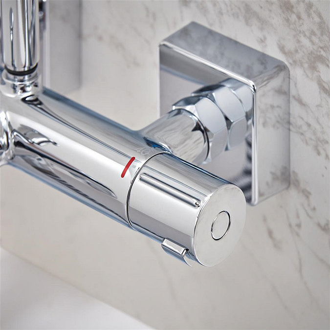 hansgrohe Vernis Shape EcoSmart Showerpipe 230 Thermostatic Bath Shower Mixer - 26098000 additional Large Image