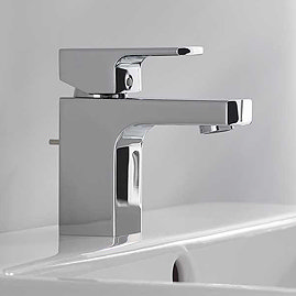 hansgrohe Vernis Shape Single Lever Basin Mixer 70 with Pop-up Waste - Chrome