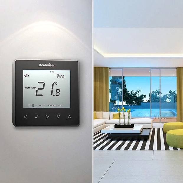 Heatmiser neoStat-e V2 - Electric Floor Heating Thermostat - Sapphire Black  Standard Large Image