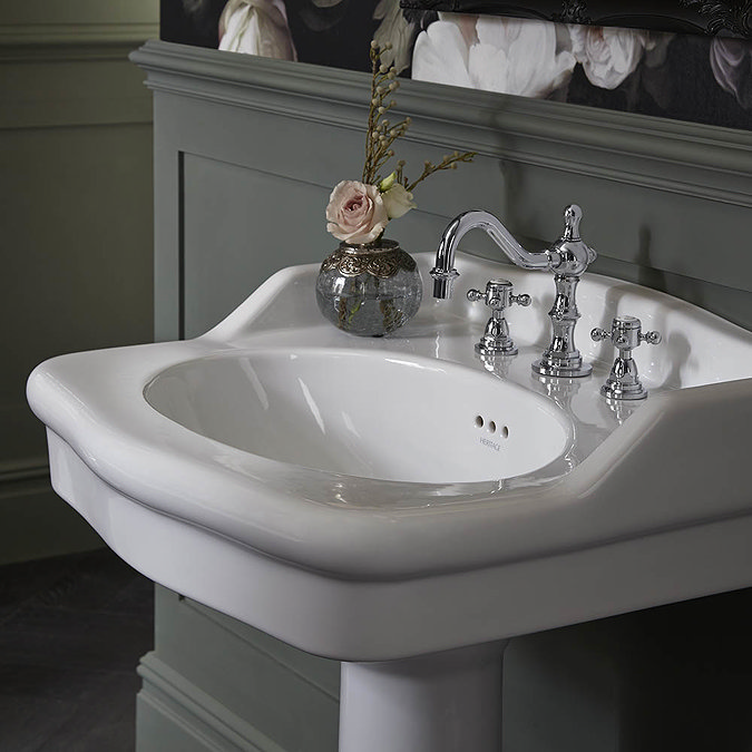 Heritage - New Victoria 3TH Standard Basin & Pedestal In Bathroom Large Image