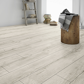 Keswick Light Oak Luxury Click Vinyl 1220 x 181 Waterproof Plank Flooring (Pack of 10)