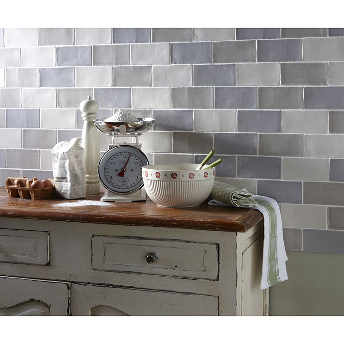 Laura Ashley - 22 Artisan Pale Biscuit Gloss Wall Tiles - 150x75mm - LA51515 Feature Large Image