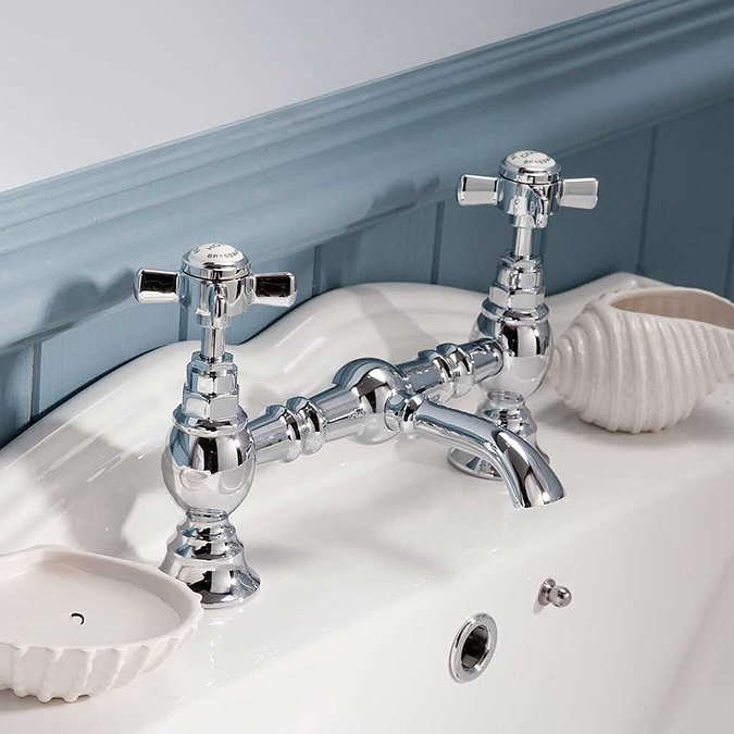 Nuie Luxury Beaumont Bridge Basin Mixer in Polished Chrome – I315X