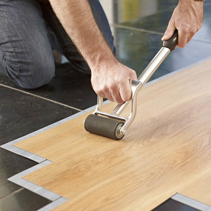 Mere Reef InterGrip Vinyl Floor Planks (Pack of 16) - Prestige Maple Standard Large Image