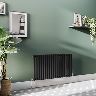 Metro Horizontal Radiator - Matt Black - Single Panel (600mm High) 1180mm Wide