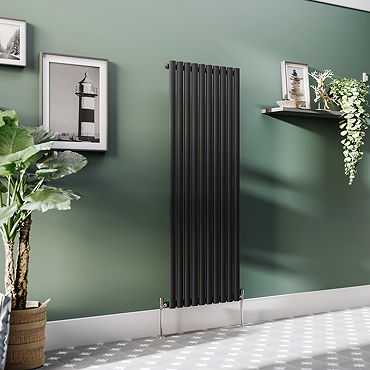 Metro Vertical Radiator - Matt Black - Single Panel (1600mm High) 590mm Wide