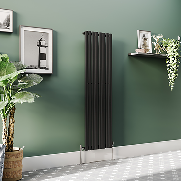 Metro Vertical Radiator - Matt Black - Single Panel (1600mm High) 472mm Wide