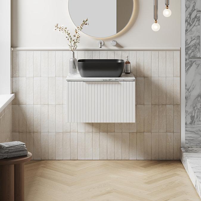 Milan Fluted 600mm Matt White Vanity Unit - Wall Hung 1 Drawer Unit with Carrara Marble Worktop & Chrome Handle