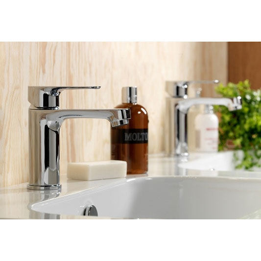 Miller - H2O 3000 Maxi Monobloc Basin Mixer - 1936C Feature Large Image