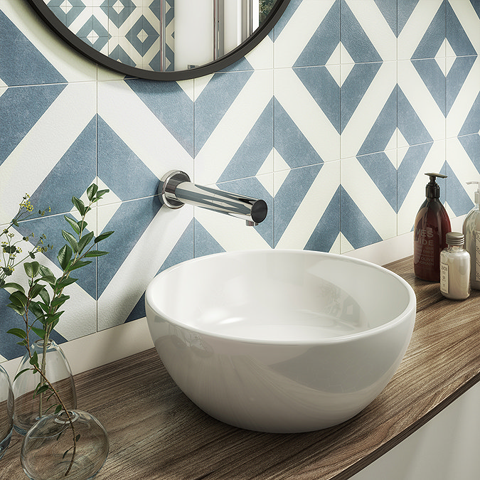 Milton Chrome Straight Wall Mounted Sensor Mixer Tap (Thermostatic Mixing Valve TMV2+3 Approved) Feature Large Image