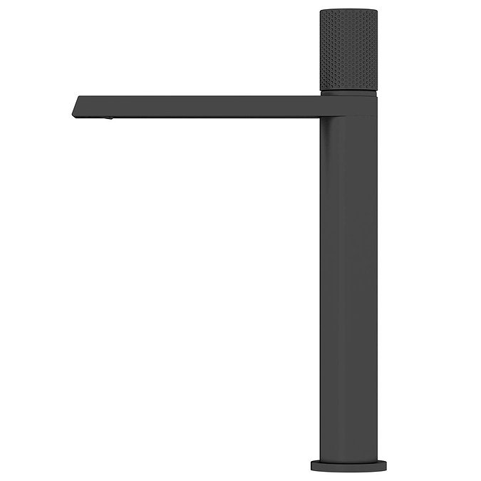 KIN025
