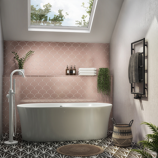 Monza 1700 x 800 Curved Double Ended Free Standing Bath  Feature Large Image