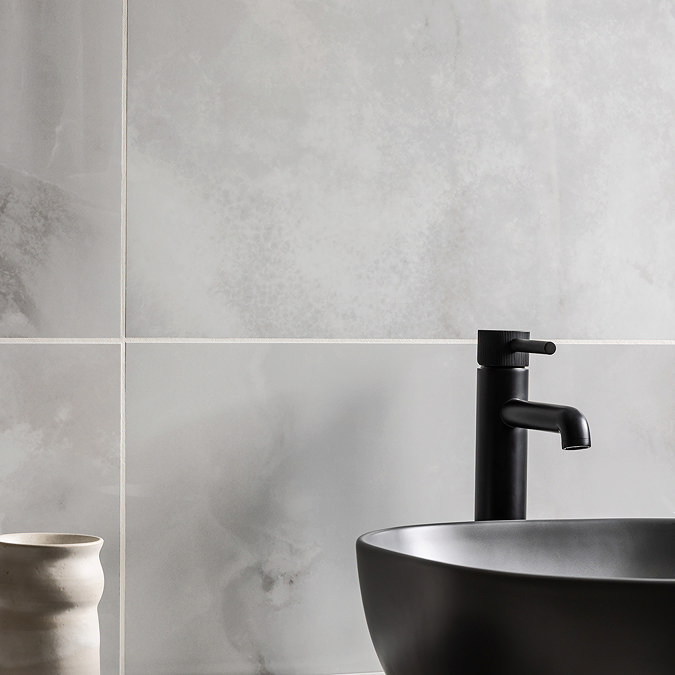 Naro Pearl Polished Onyx Marble Effect Tiles 600 x 600mm