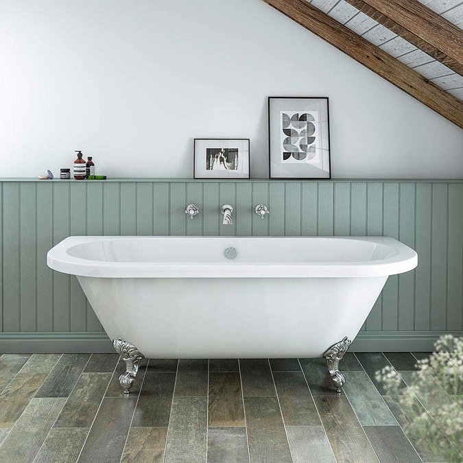 Newbury Traditional Back-to-Wall Roll Top Bath Suite  In Bathroom Large Image