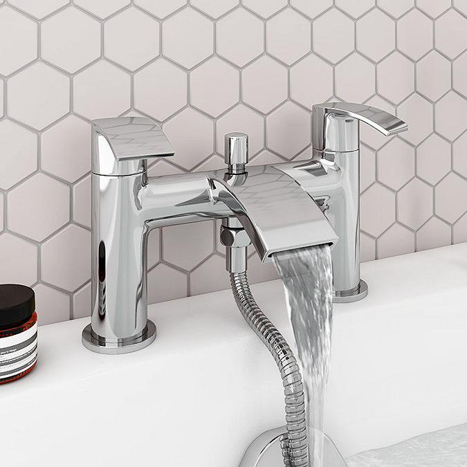 Nexus Bath Shower Mixer Tap + Shower Kit