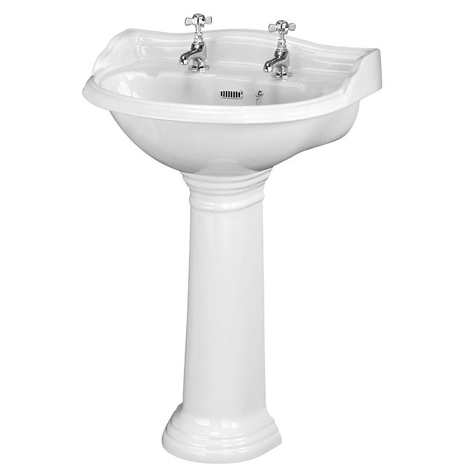 Old London Chancery Close Coupled Bathroom Suite + Single Ended Bath In Bathroom Large Image