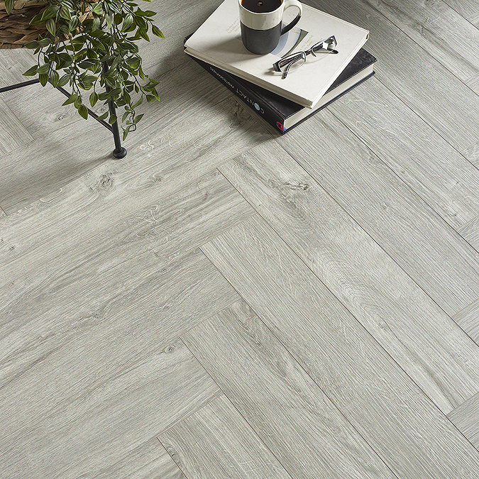 Orion Arctic Grey Oak SPC Luxury Click Vinyl 610 x 126 Waterproof Herringbone Flooring (Pack of 20)