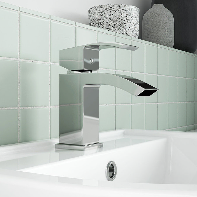 Pallas 500 Complete Modern Bathroom Package additional Large Image