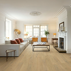 Quick-Step Cascada Plank Hardwood - Pearl White Oak Extra Matt