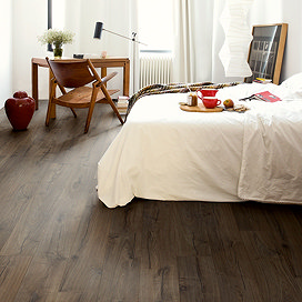 Quick-Step Impressive Plank Laminate - Classic Oak Brown